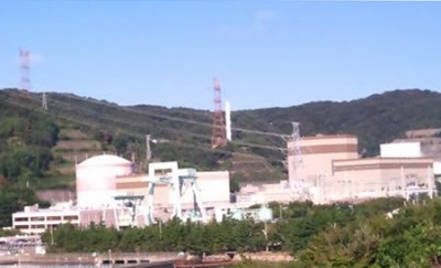 日本原子力発電敦賀原発1、2号機（左から）